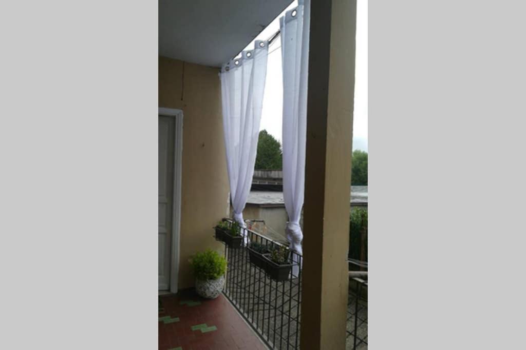 T Rooms - Appartamento Dafne Casale Monferrato Bagian luar foto
