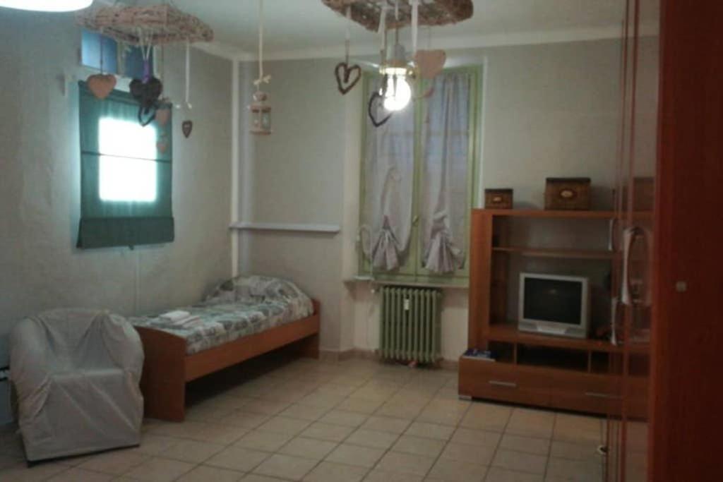 T Rooms - Appartamento Dafne Casale Monferrato Bagian luar foto